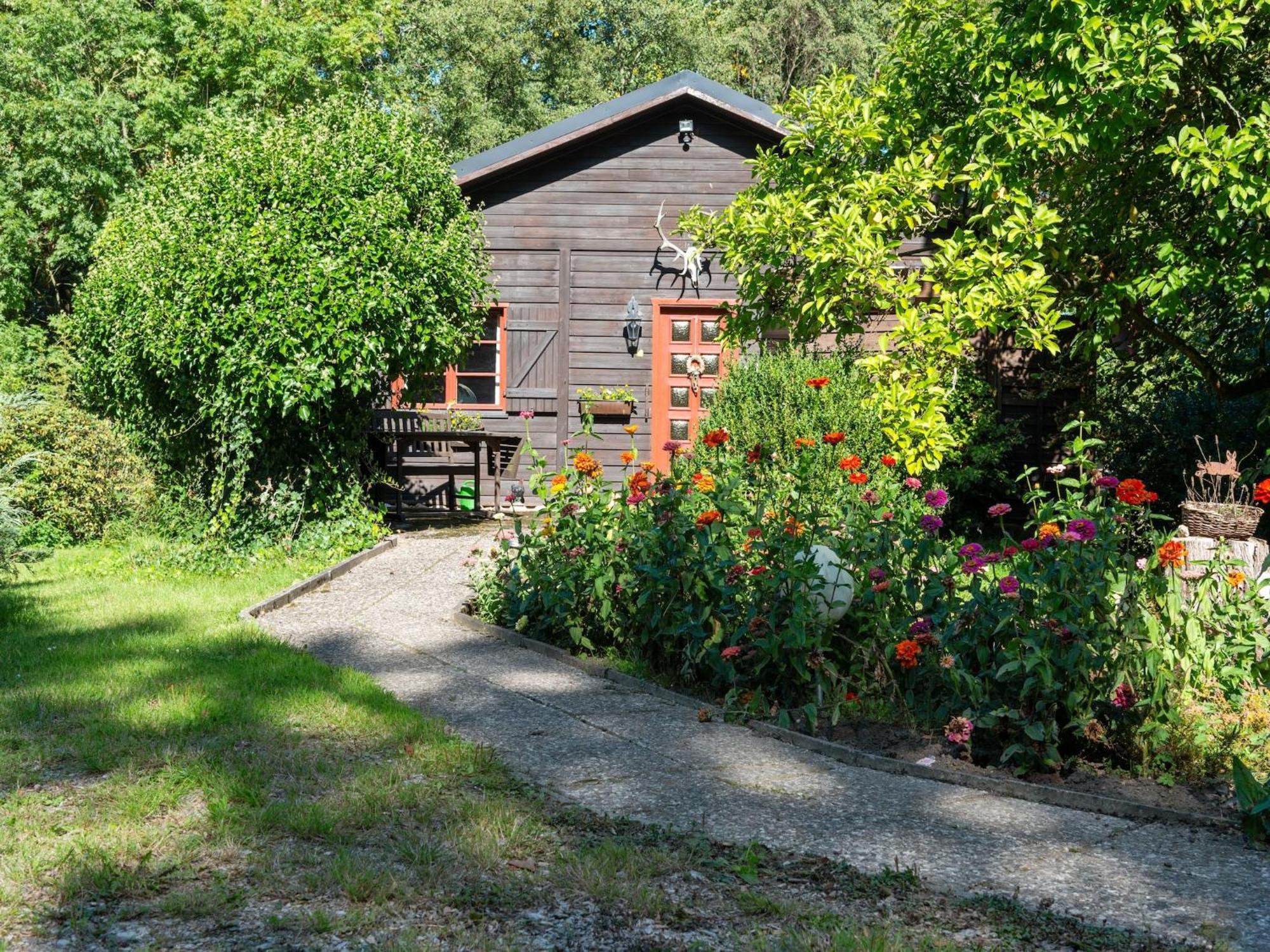 Holiday Home On A Horse Farm In The L Neburg Heath 에스치드 외부 사진